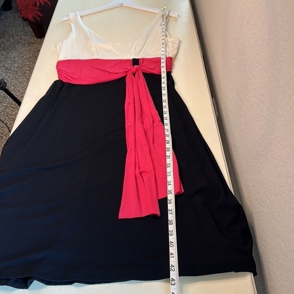 Karen Alexander Surplice Neckline Dress Size Large - Picture 8 of 8